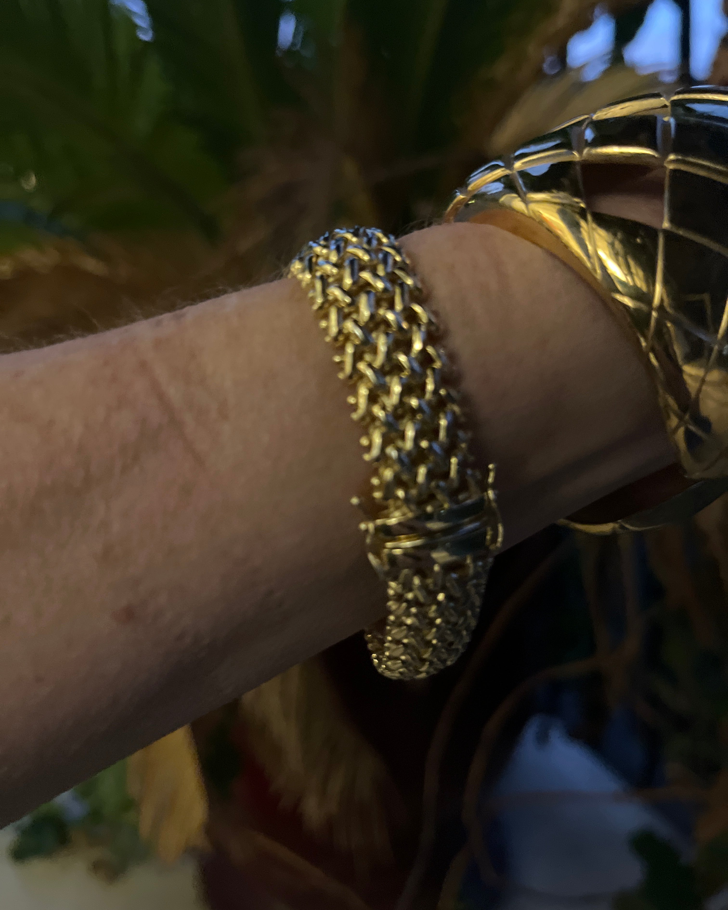 Italian gold slinky woven bracelet