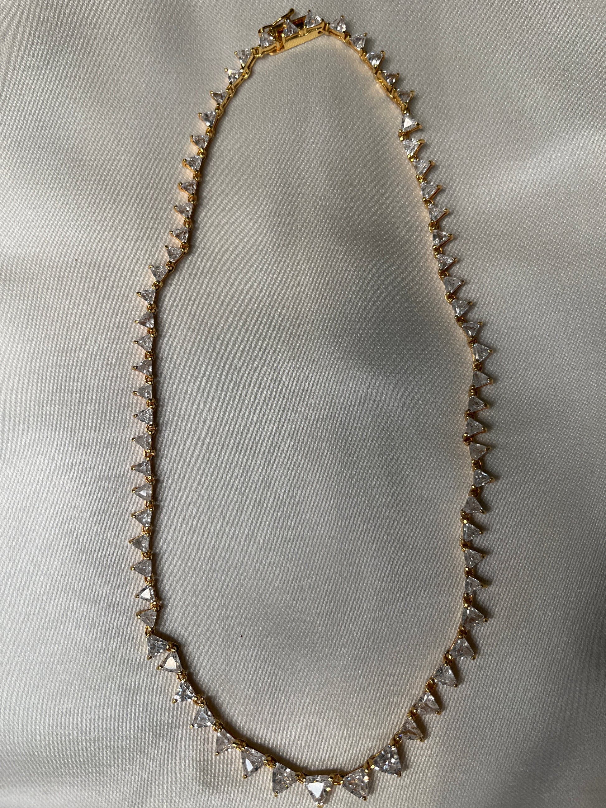 Diamond Diamond Necklace