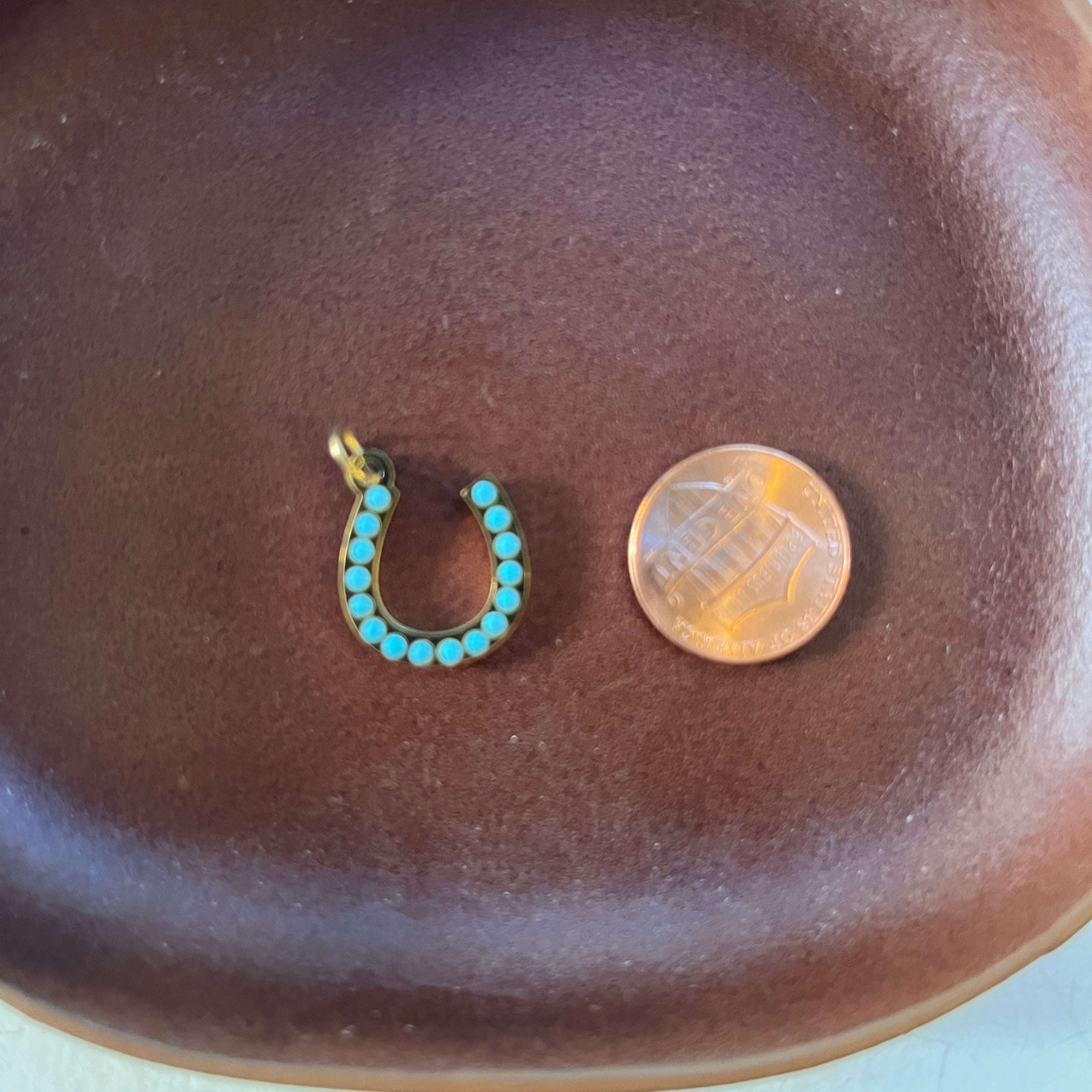 Turquoise Horse Shoe Pendant