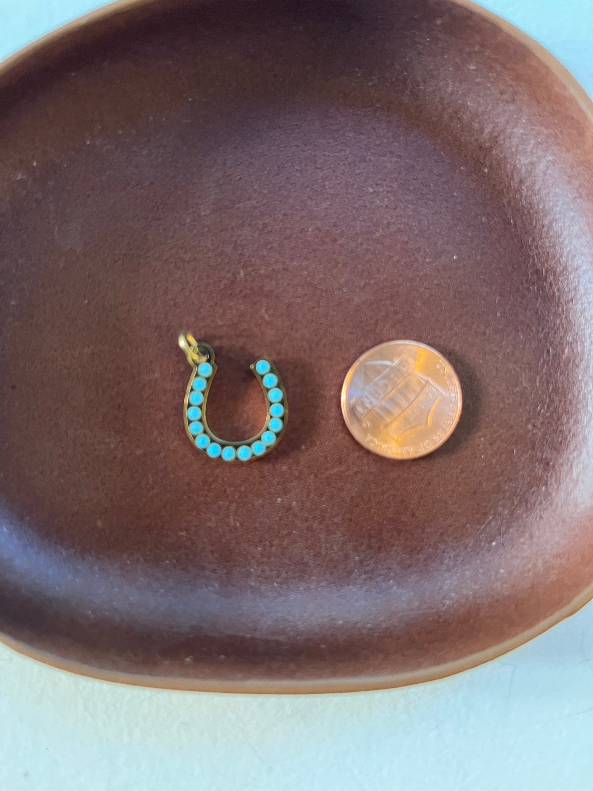 Turquoise Horse Shoe Pendant