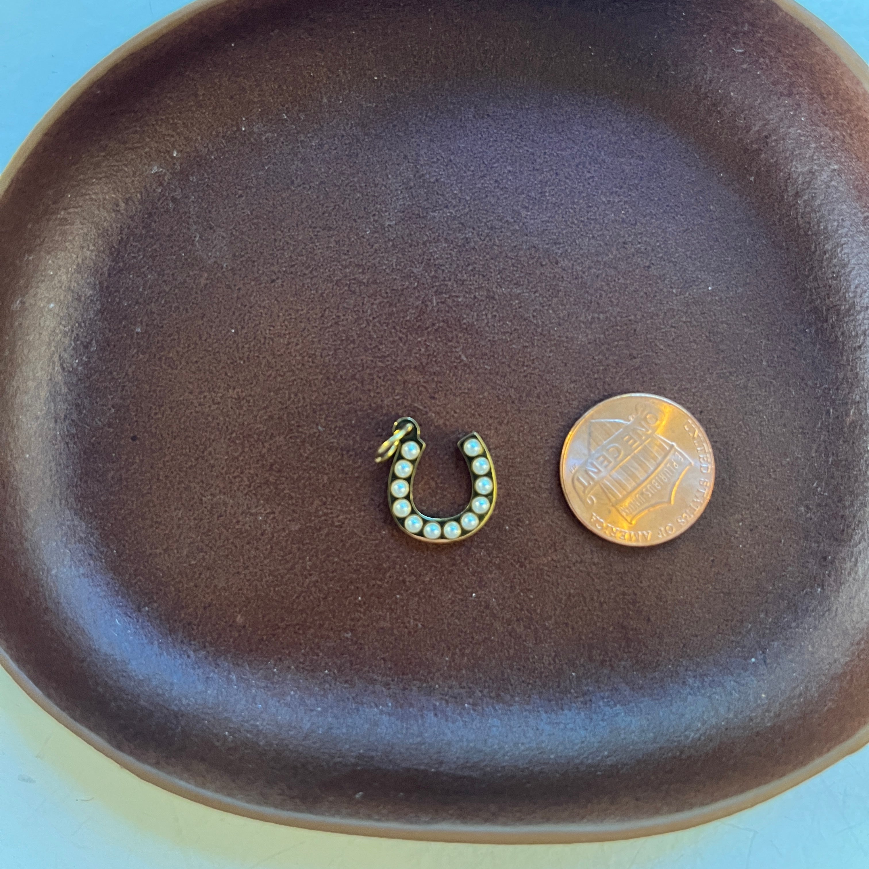 Pearly Ponyshoe Pendant