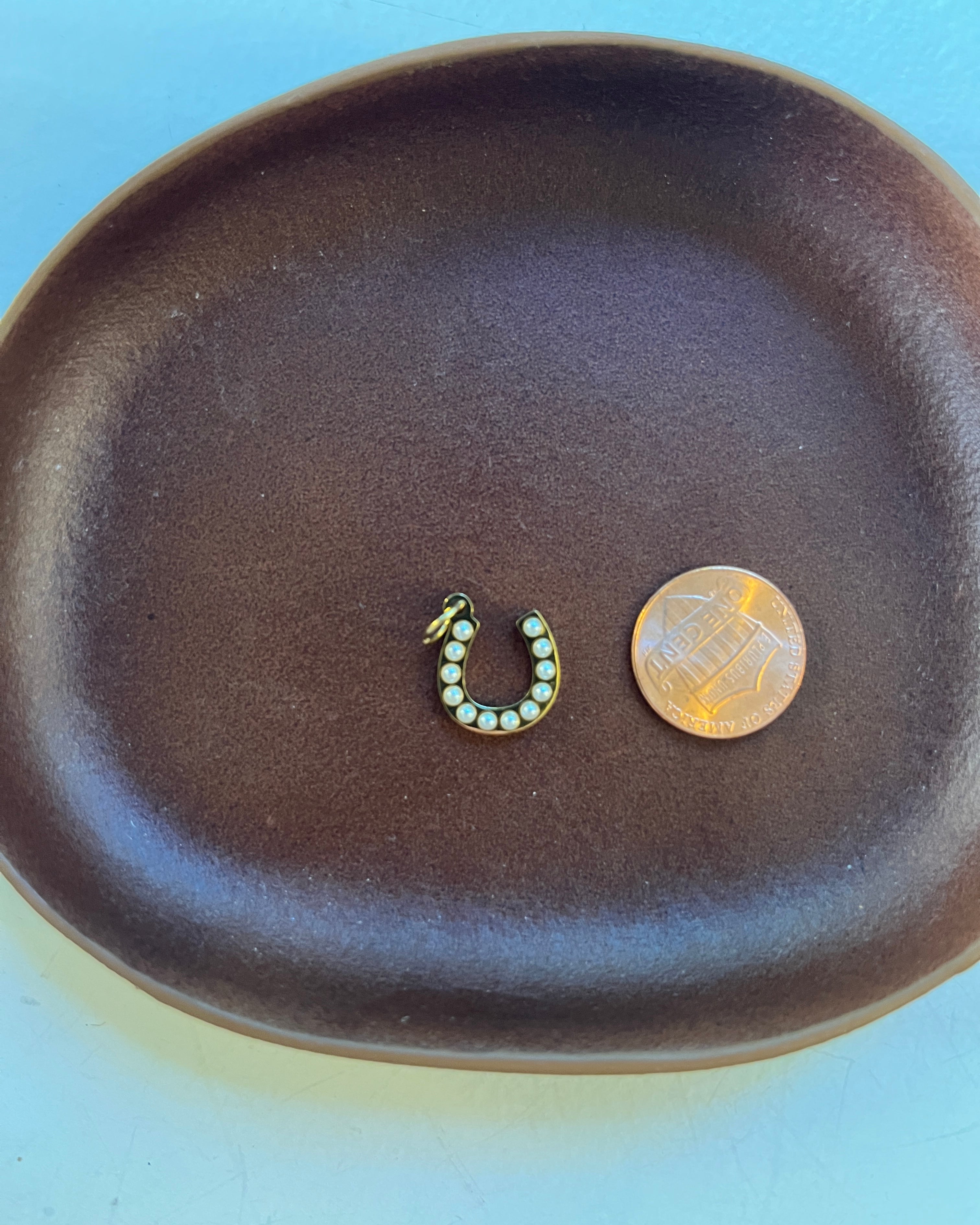 Pearly Ponyshoe Pendant