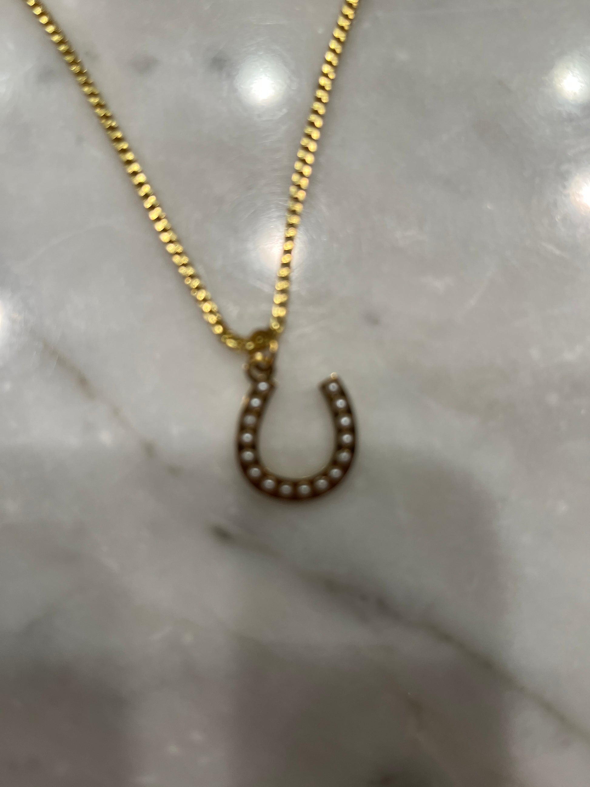 Pearly Horseshoe