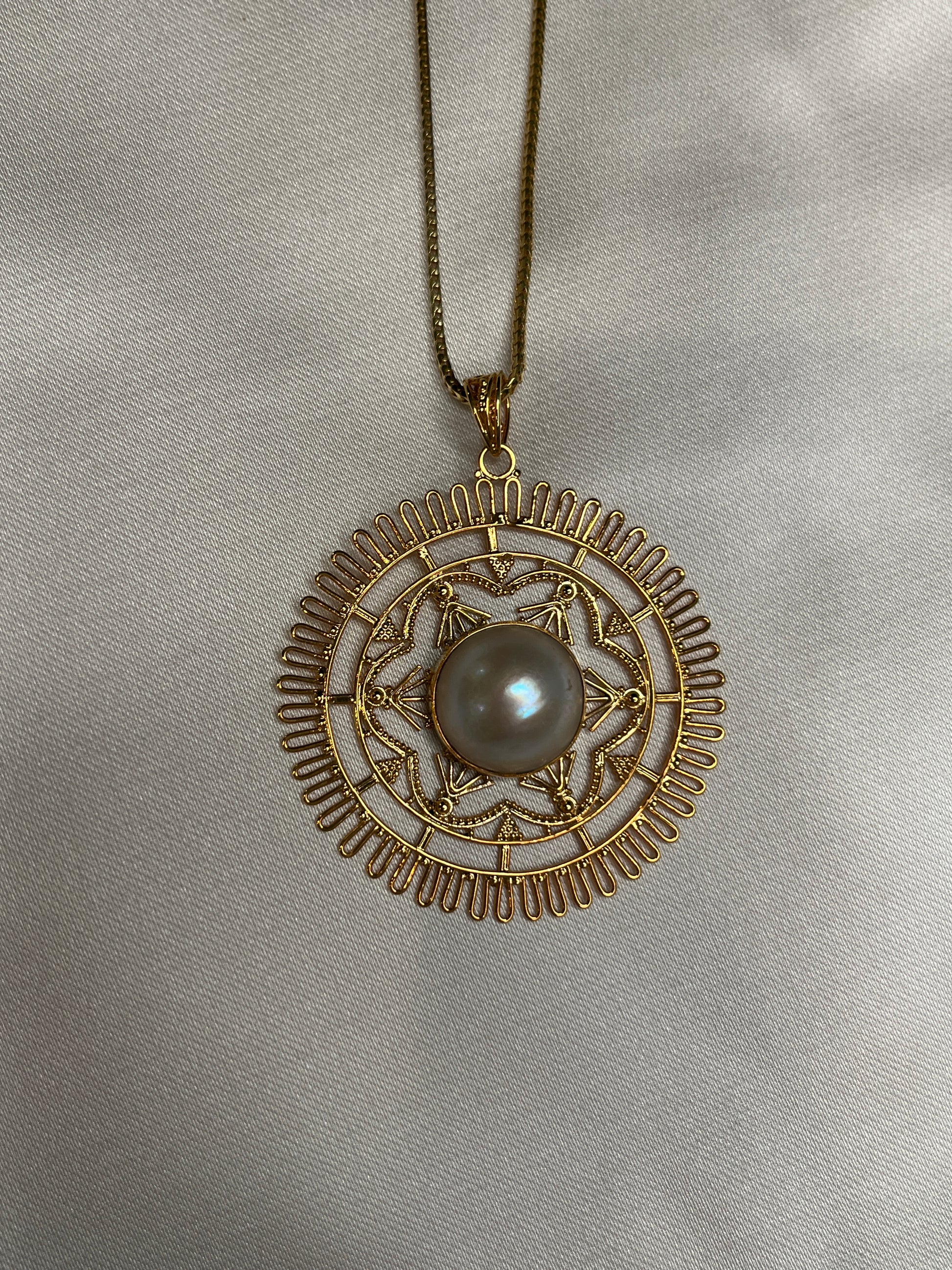 Dome Pearl Pendant