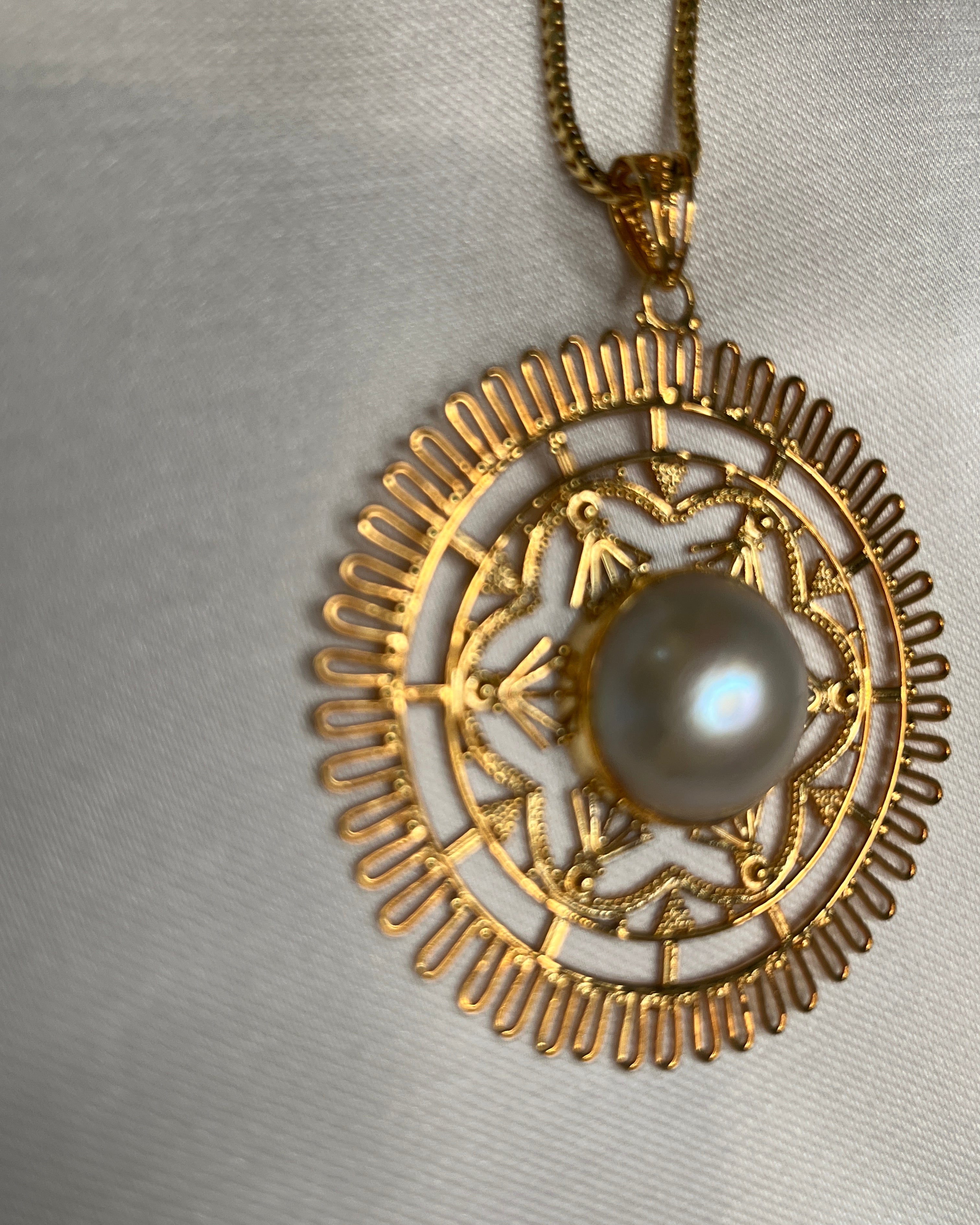 Dome Pearl Pendant