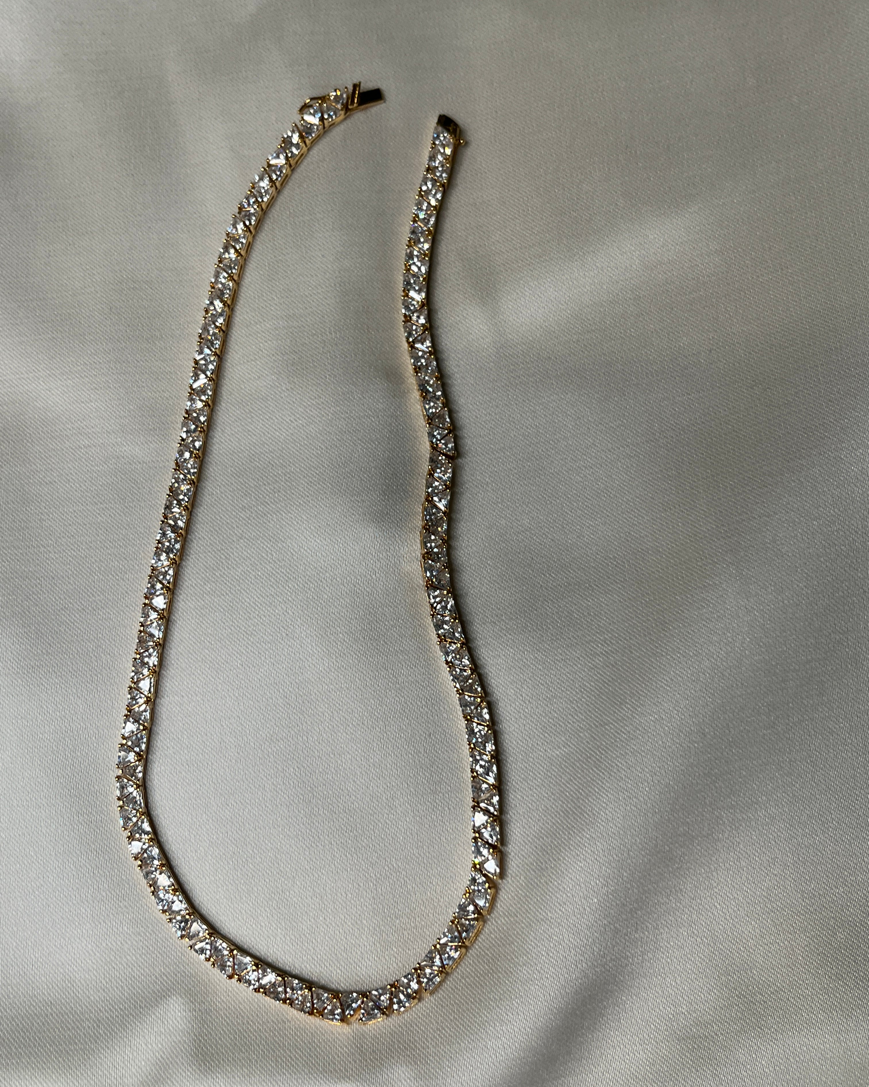 Sparkly Diamond Diamonds Necklace